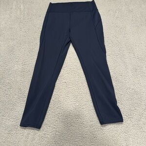 Lululemon Size 8 In Movement Crop Leggings Everlux Hi-Rise 23" Inseam True Navy